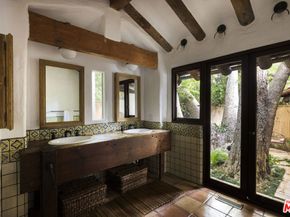 659 E Channel Road, Santa Monica CA 90402