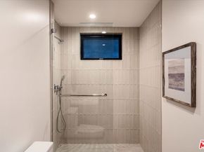2824 1/2 Avenel Street, Los Angeles CA 90039