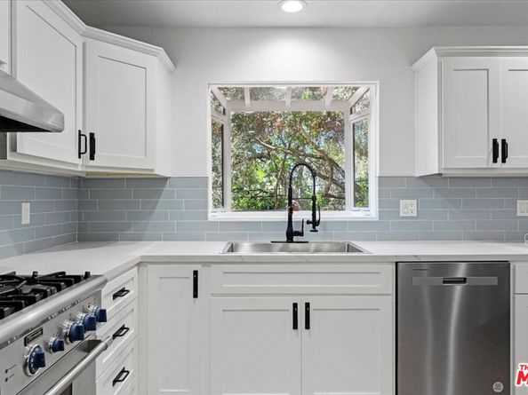 21171 Colina Drive, Topanga CA 90290