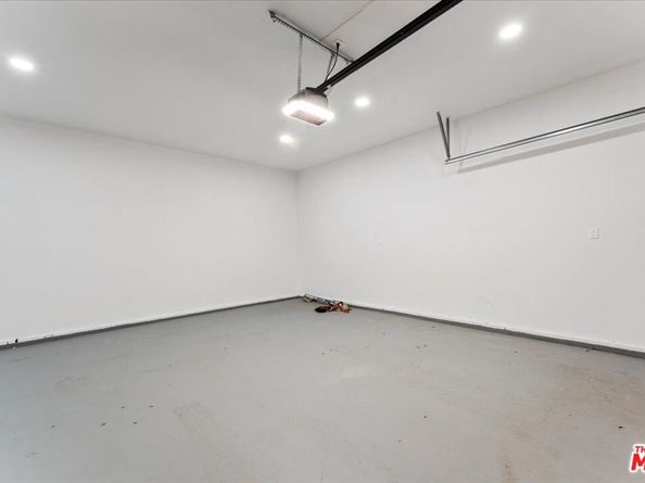 21171 Colina Drive, Topanga CA 90290