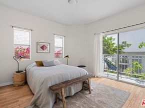 1524 Franklin Street E, Santa Monica CA 90404