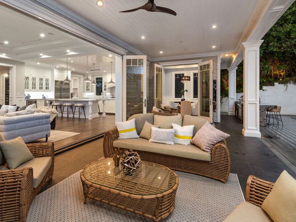 1836 Laurel Canyon Boulevard, Los Angeles CA 90046