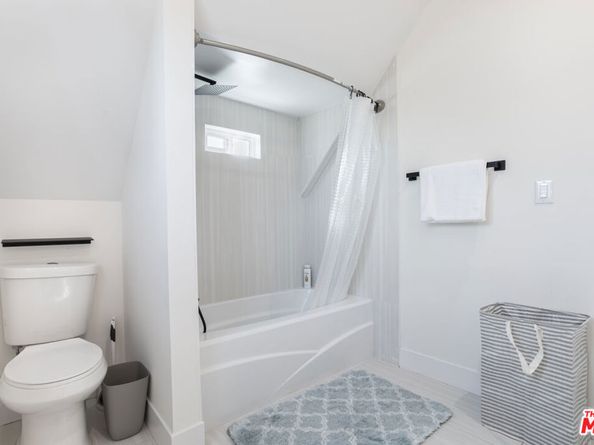 1438 W 30th Street, Los Angeles CA 90007