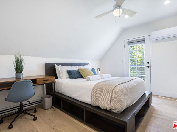 1438 W 30th Street, Los Angeles CA 90007