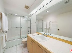 10430 Wilshire Boulevard 802, Los Angeles CA 90024