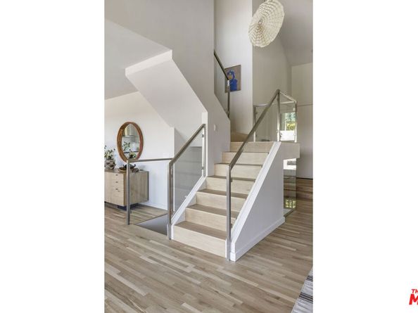 2264 Moreno Drive, Los Angeles CA 90039