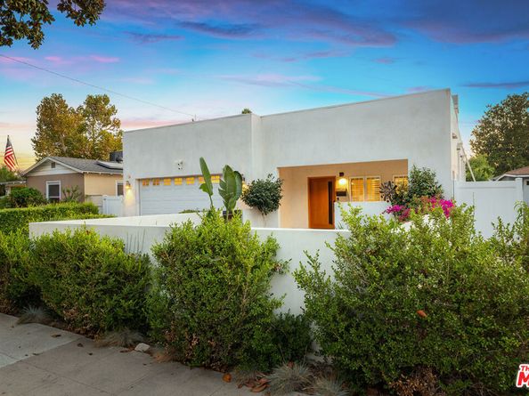1033 N Pass Avenue, Burbank CA 91505