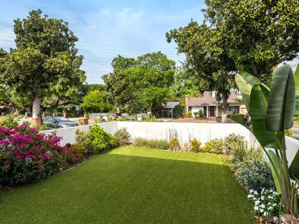 1033 N Pass Avenue, Burbank CA 91505