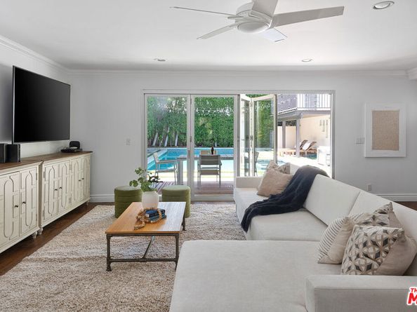 543 N June Street, Los Angeles CA 90004