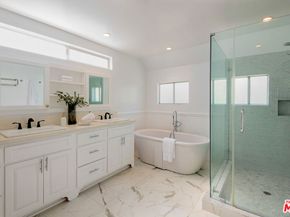 543 N June Street, Los Angeles CA 90004