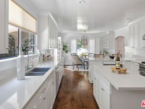 543 N June Street, Los Angeles CA 90004