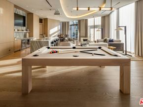 211 W Elm Court 39A, Los Angeles CA 90067