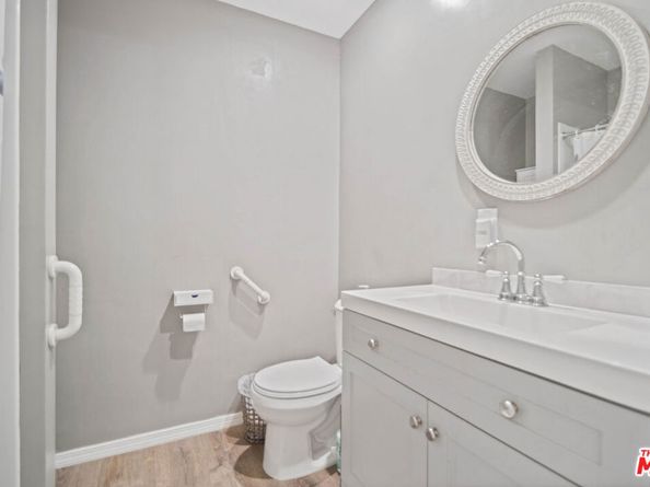 327 S Lincoln Place 2, Monrovia CA 91016