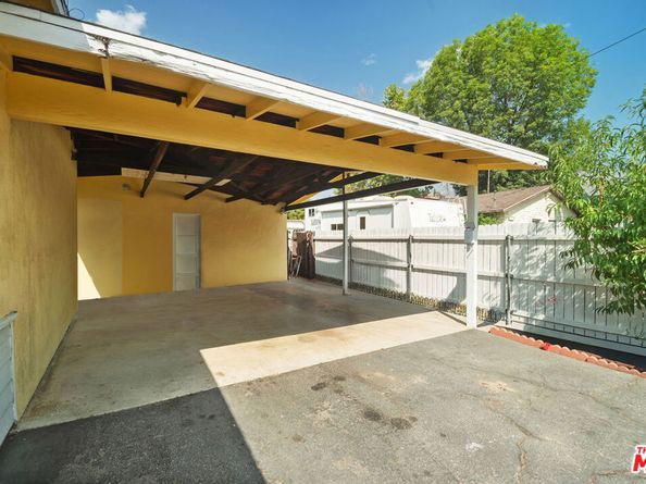 327 S Lincoln Place 2, Monrovia CA 91016
