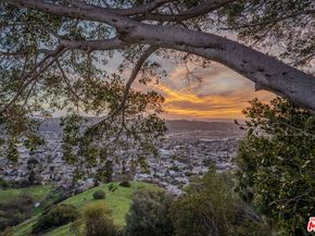 812 W Avenue 37, Los Angeles CA 90065