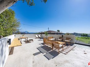 812 W Avenue 37, Los Angeles CA 90065