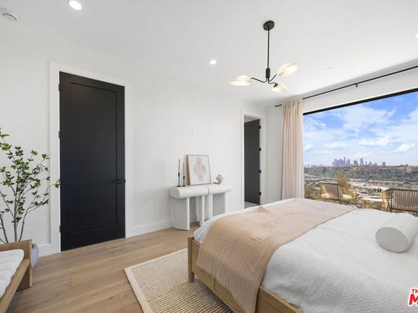 812 W Avenue 37, Los Angeles CA 90065