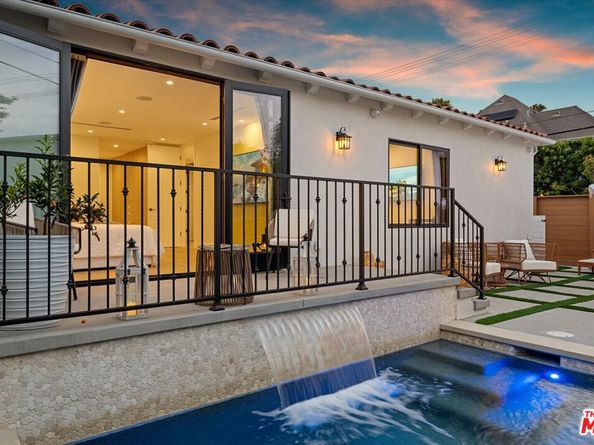 100 S La Jolla Avenue, Los Angeles CA 90048