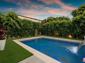 100 S La Jolla Avenue, Los Angeles CA 90048