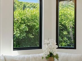 100 S La Jolla Avenue, Los Angeles CA 90048
