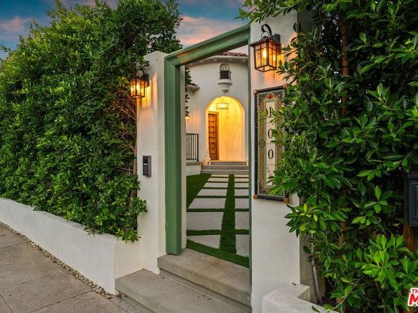 100 S La Jolla Avenue, Los Angeles CA 90048