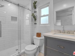 1315 Stanford Street 7, Santa Monica CA 90404
