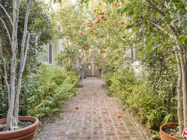 1315 Stanford Street 7, Santa Monica CA 90404