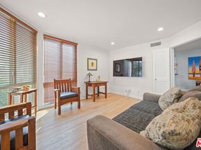 8530 Holloway Drive 215, West Hollywood CA 90069