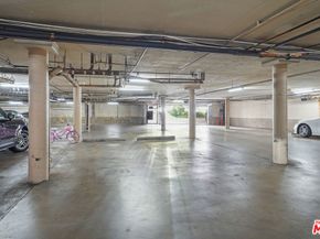 8530 Holloway Drive 215, West Hollywood CA 90069