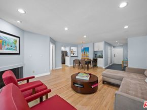 8530 Holloway Drive 215, West Hollywood CA 90069