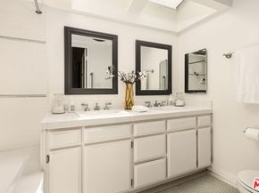 11345 Denair Street, Los Angeles CA 90049