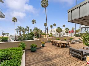 1755 Ocean Avenue 203, Santa Monica CA 91401