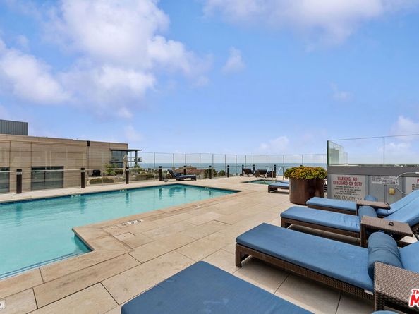 1755 Ocean Avenue 203, Santa Monica CA 91401