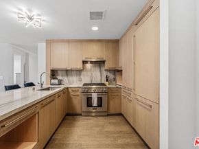 1755 Ocean Avenue 203, Santa Monica CA 91401