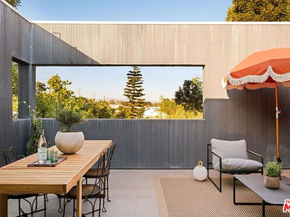 1900 Penmar Avenue, Venice CA 90291