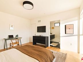 1900 Penmar Avenue, Venice CA 90291