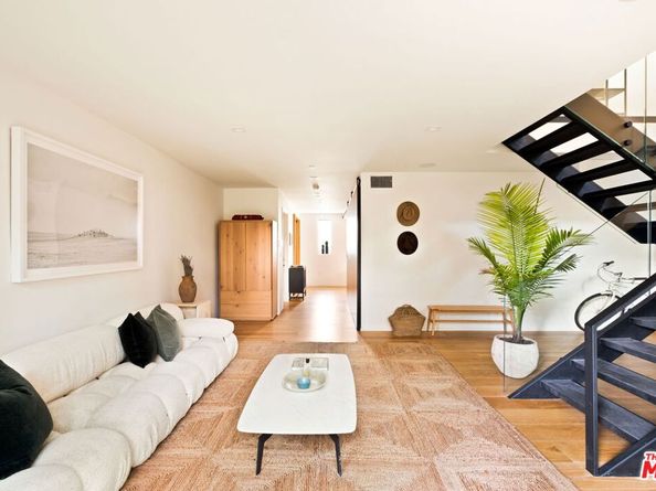 1900 Penmar Avenue, Venice CA 90291
