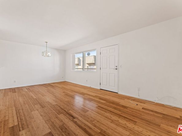 620 E Harvard Road H, Burbank CA 91501