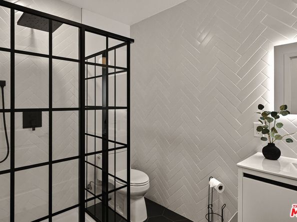 2603 Crestmoore Place, Los Angeles CA 90065