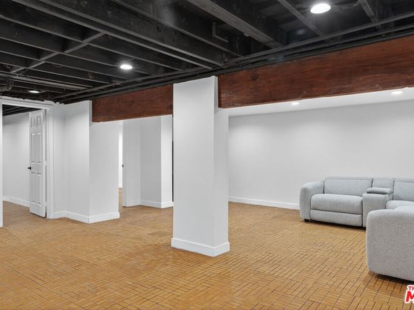 2603 Crestmoore Place, Los Angeles CA 90065