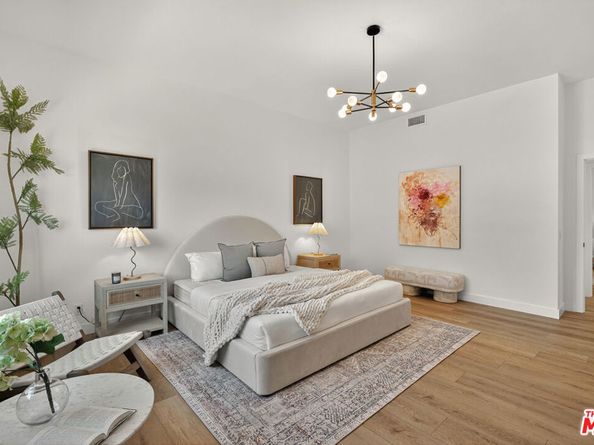 2603 Crestmoore Place, Los Angeles CA 90065