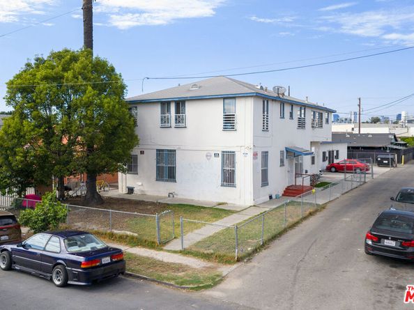 1047 E 33rd Street, Los Angeles CA 90011