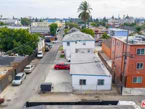 1047 E 33rd Street, Los Angeles CA 90011
