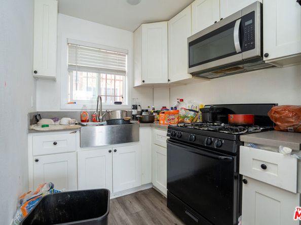 1047 E 33rd Street, Los Angeles CA 90011