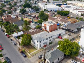 1047 E 33rd Street, Los Angeles CA 90011