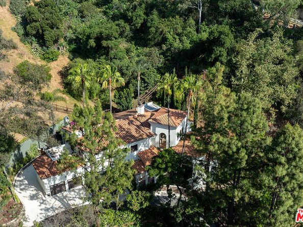 2468 Coldwater Canyon Drive, Beverly Hills CA 90210