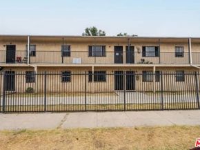 9823 S Main Street, Los Angeles CA 90003