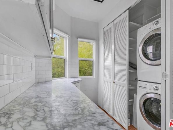 5112 Edgewood Place, Los Angeles CA 90019