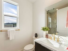 20668 W Hummingbird Court, Porter Ranch CA 91326