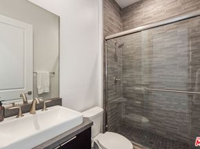 20668 W Hummingbird Court, Porter Ranch CA 91326